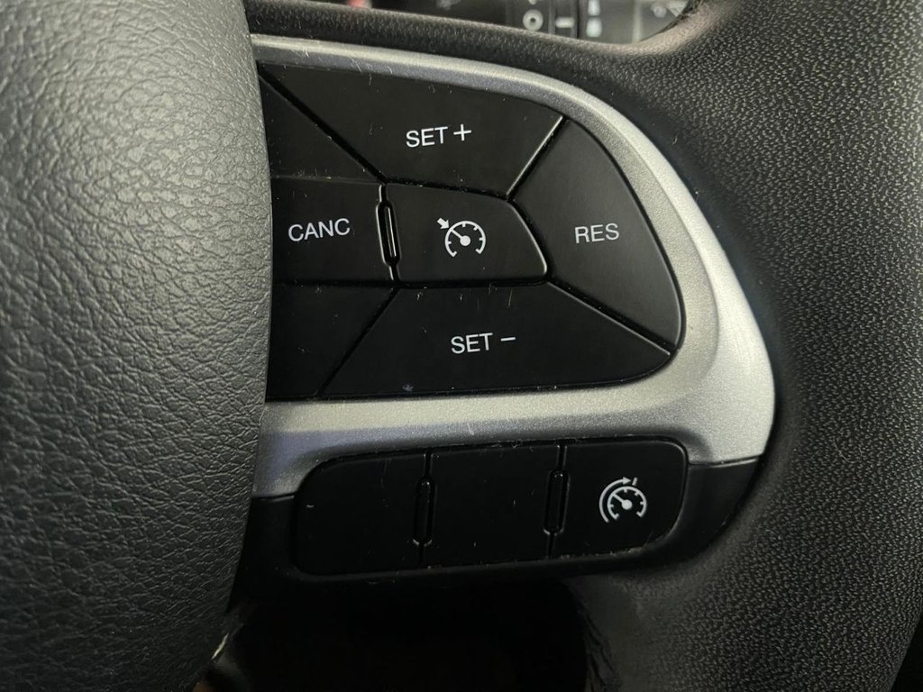 Used Jeep Renegade 2019 for sale - 78136956: Photo 21