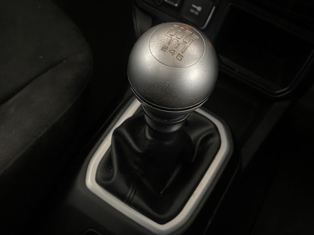 Used Jeep Renegade 2019 for sale - 78136956: Photo 25