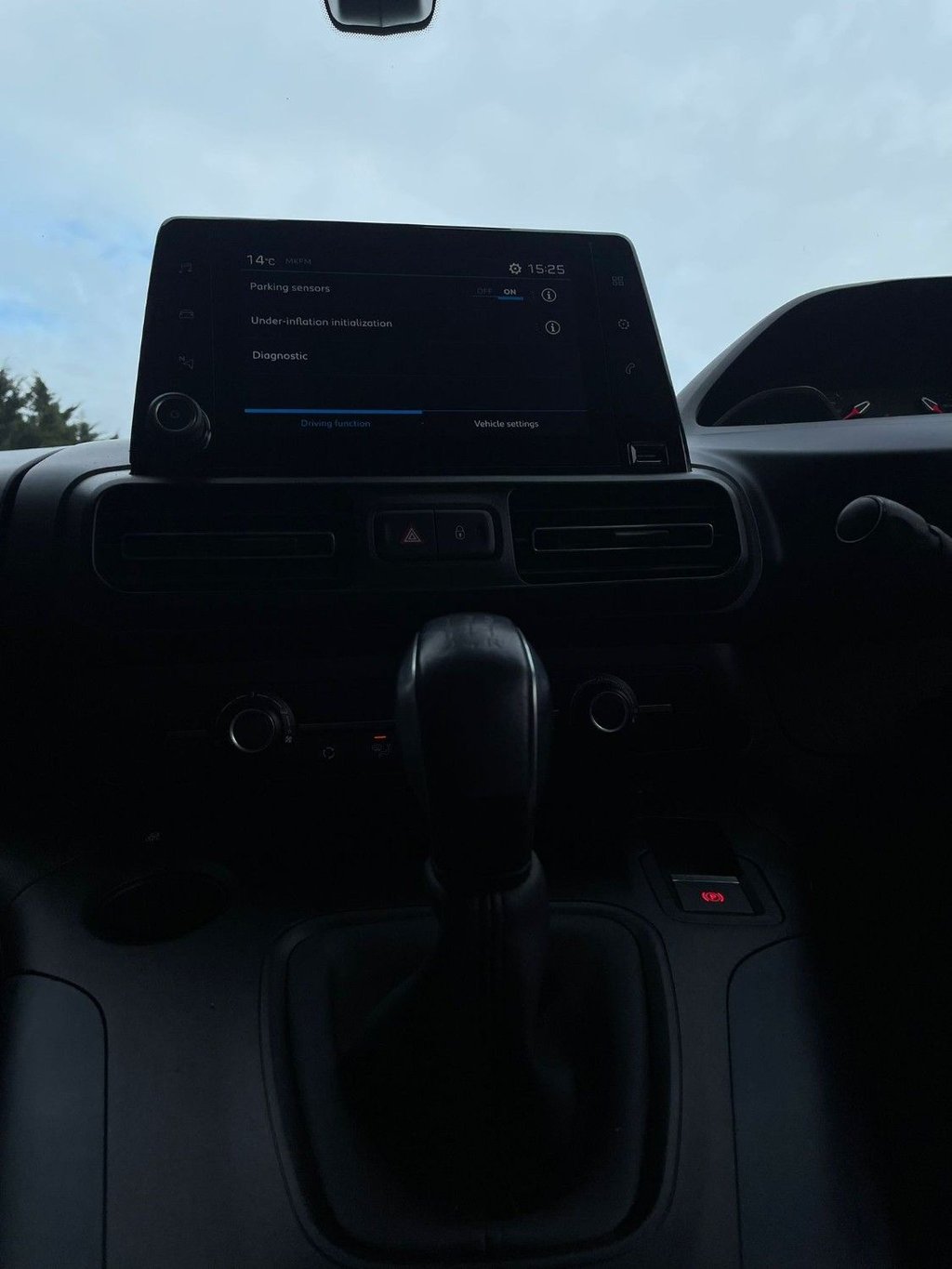 Used Peugeot Rifter 2020 for sale - 77369244: Photo 27