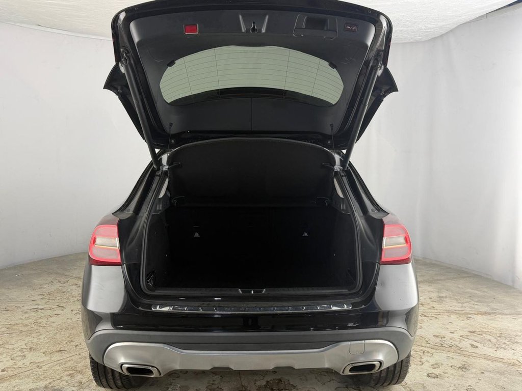 Used Mercedes-Benz GLA 2018 for sale - 78213054: Photo 36