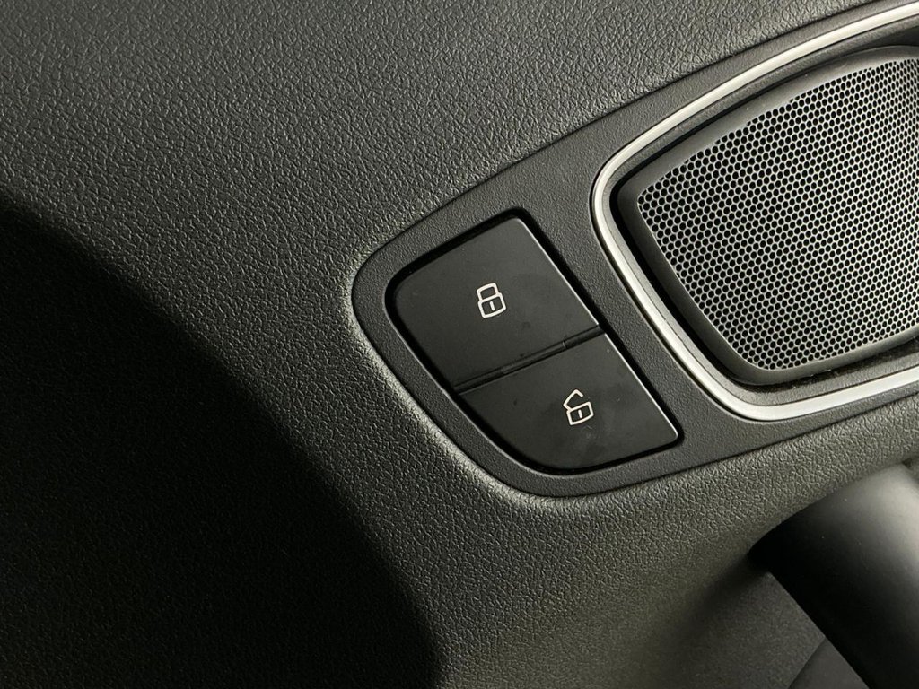 Used Audi A1 2017 for sale - 77563824: Photo 33