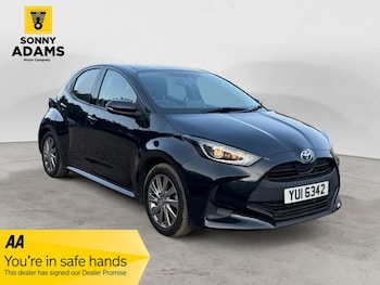 Used Toyota Yaris 2023 for sale - 79394641: Photo