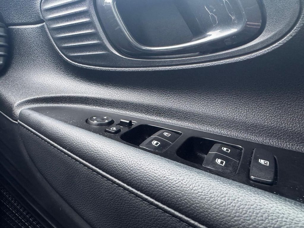 Used Hyundai i20 2022 for sale - 77477432: Photo 29