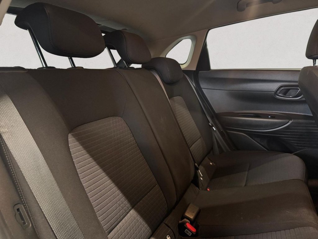 Used Hyundai i20 2022 for sale - 77477432: Photo 35