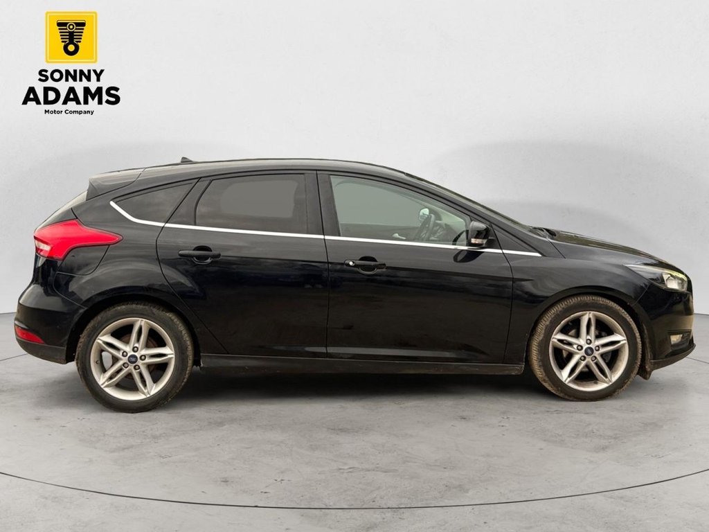 Used Ford Focus 2017 for sale - 78021939: Photo 4