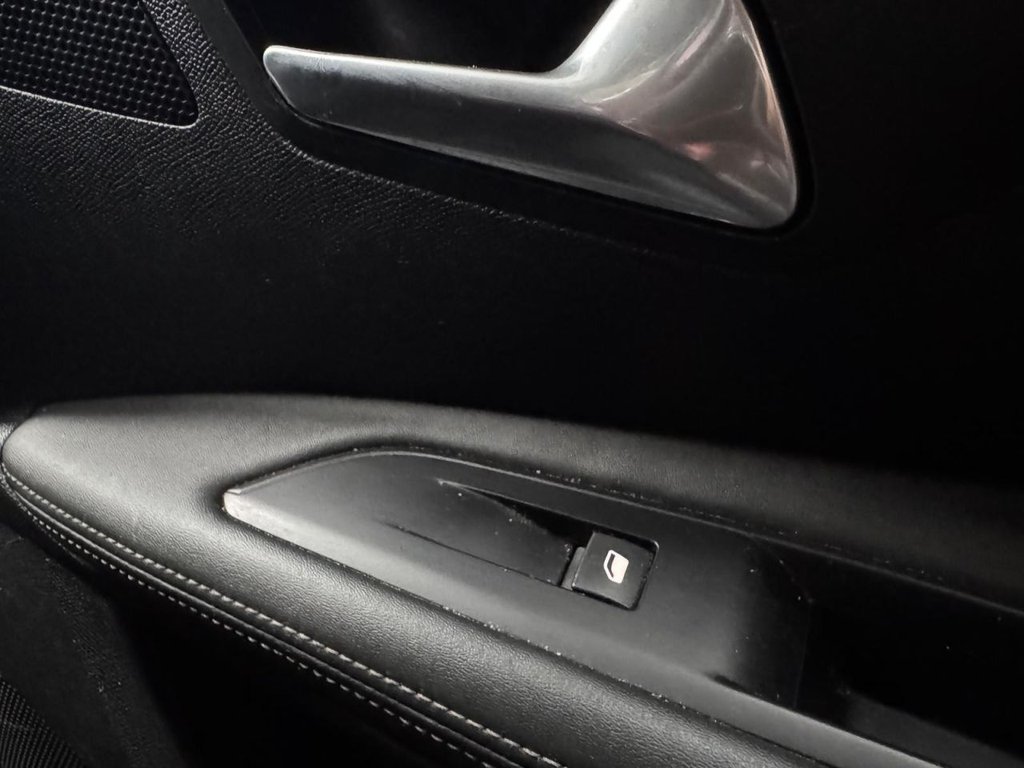 Used Peugeot 3008 2020 for sale - 77525858: Photo 29