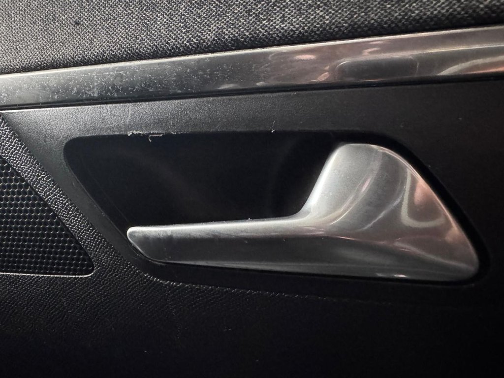 Used Peugeot 3008 2020 for sale - 77525858: Photo 30