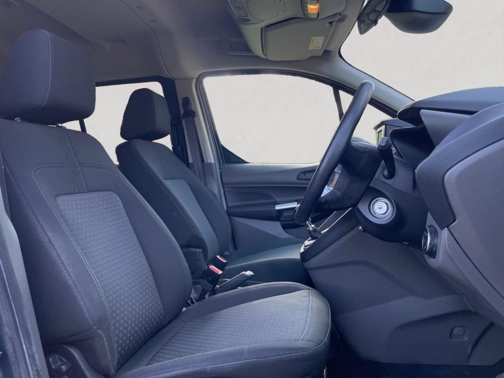 Used Ford Grand Tourneo Connect 2019 for sale - 77369154: Photo 12