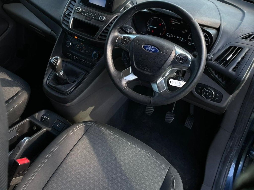 Used Ford Grand Tourneo Connect 2019 for sale - 77369154: Photo 18