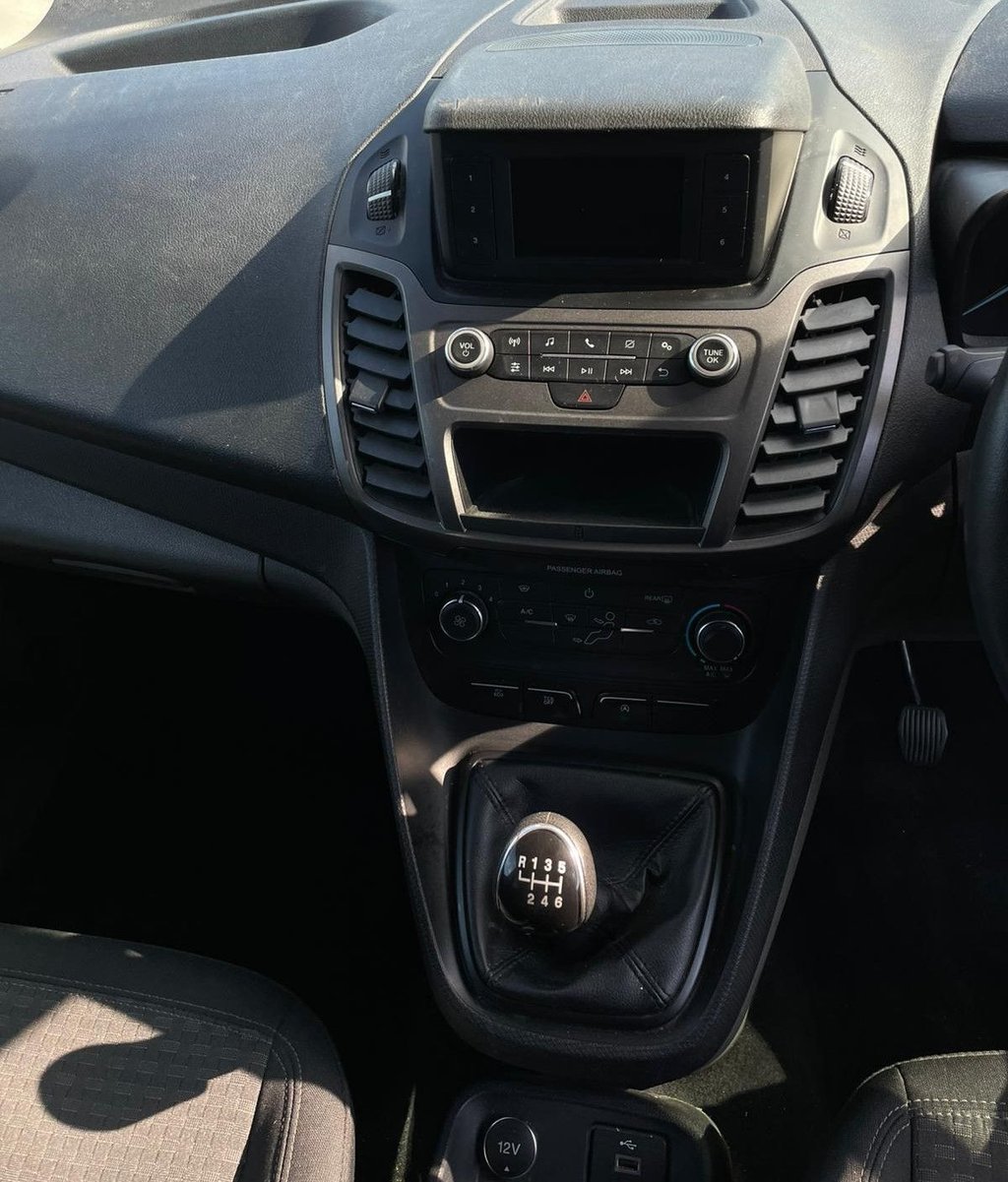 Used Ford Grand Tourneo Connect 2019 for sale - 77369154: Photo 30