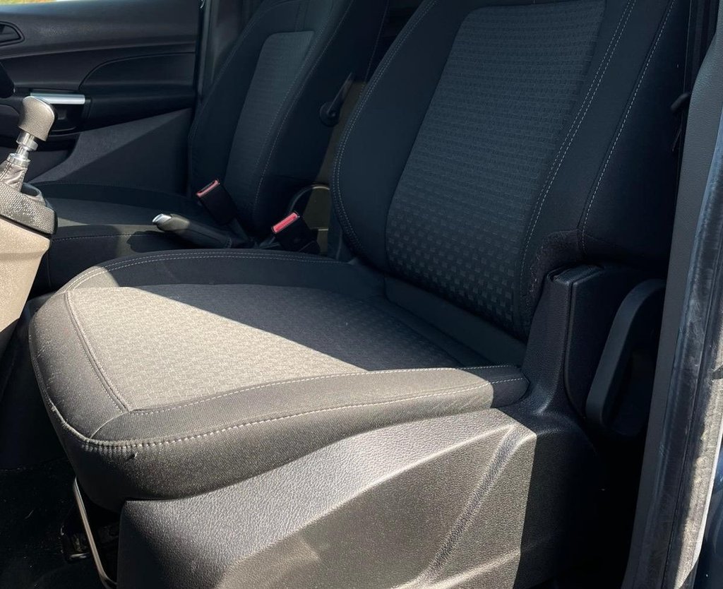 Used Ford Grand Tourneo Connect 2019 for sale - 77369154: Photo 37