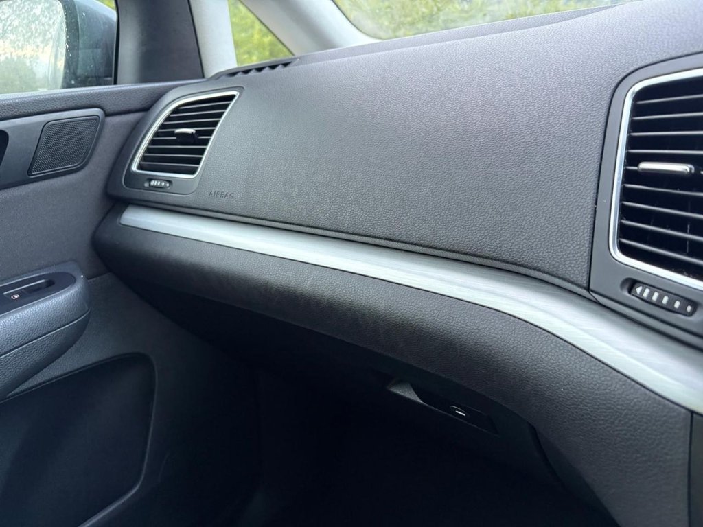 Used Volkswagen Sharan 2019 for sale - 77368888: Photo 24