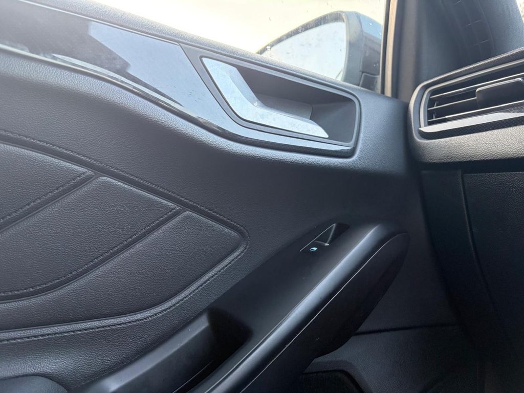 Used Ford Focus 2020 for sale - 77771046: Photo 29