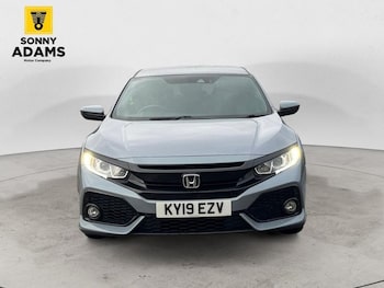 Used Honda Civic 2019 for sale - 77477674: Photo
