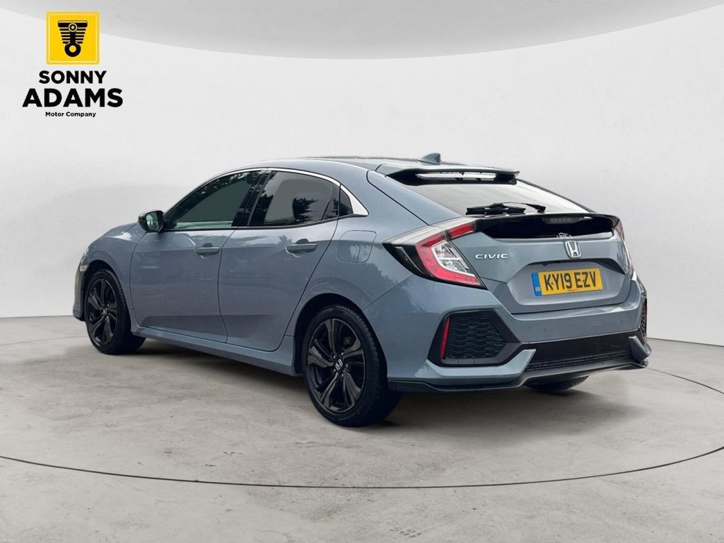 Used Honda Civic 2019 for sale - 77477674: Photo 7