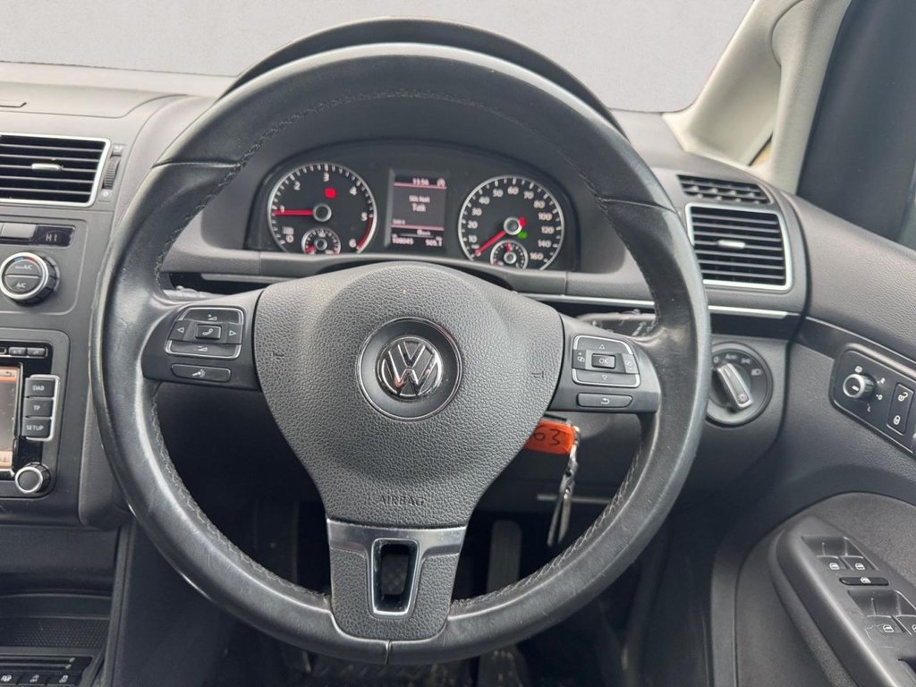 Used Volkswagen Touran 2013 for sale - 77369857: Photo 15