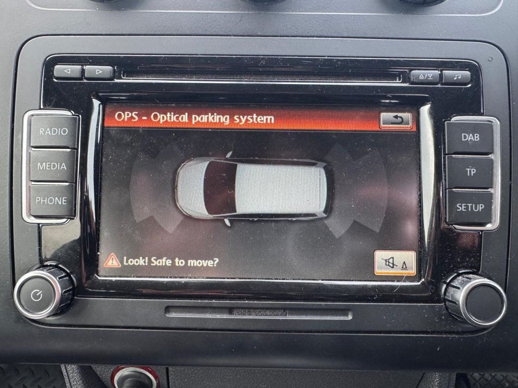 Used Volkswagen Touran 2013 for sale - 77369857: Photo 24