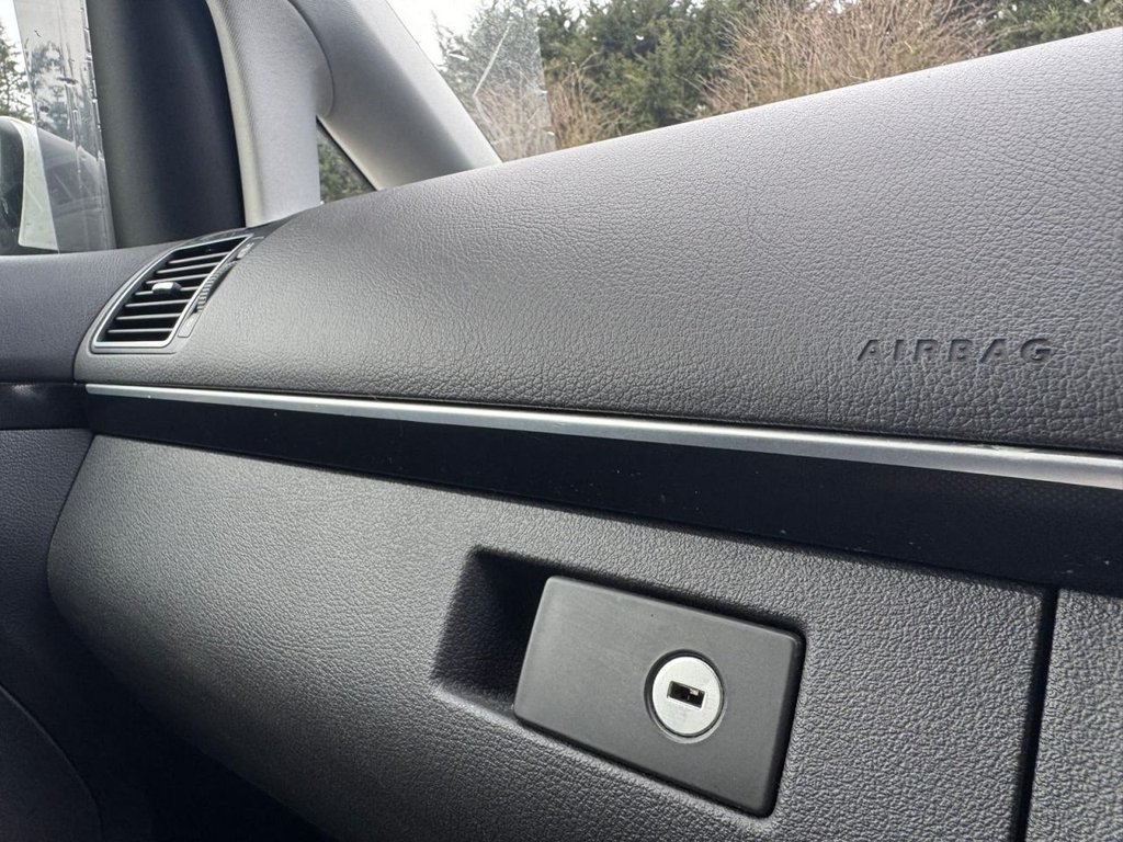 Used Volkswagen Touran 2013 for sale - 77369857: Photo 26