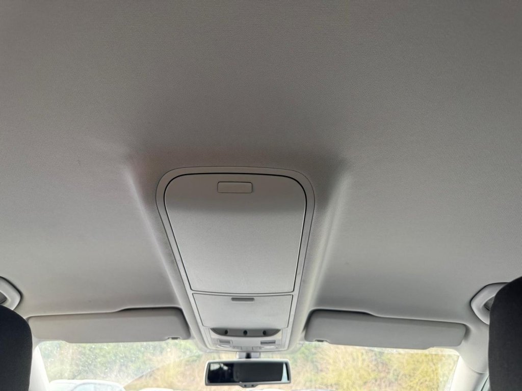 Used Volkswagen Touran 2013 for sale - 77369857: Photo 29