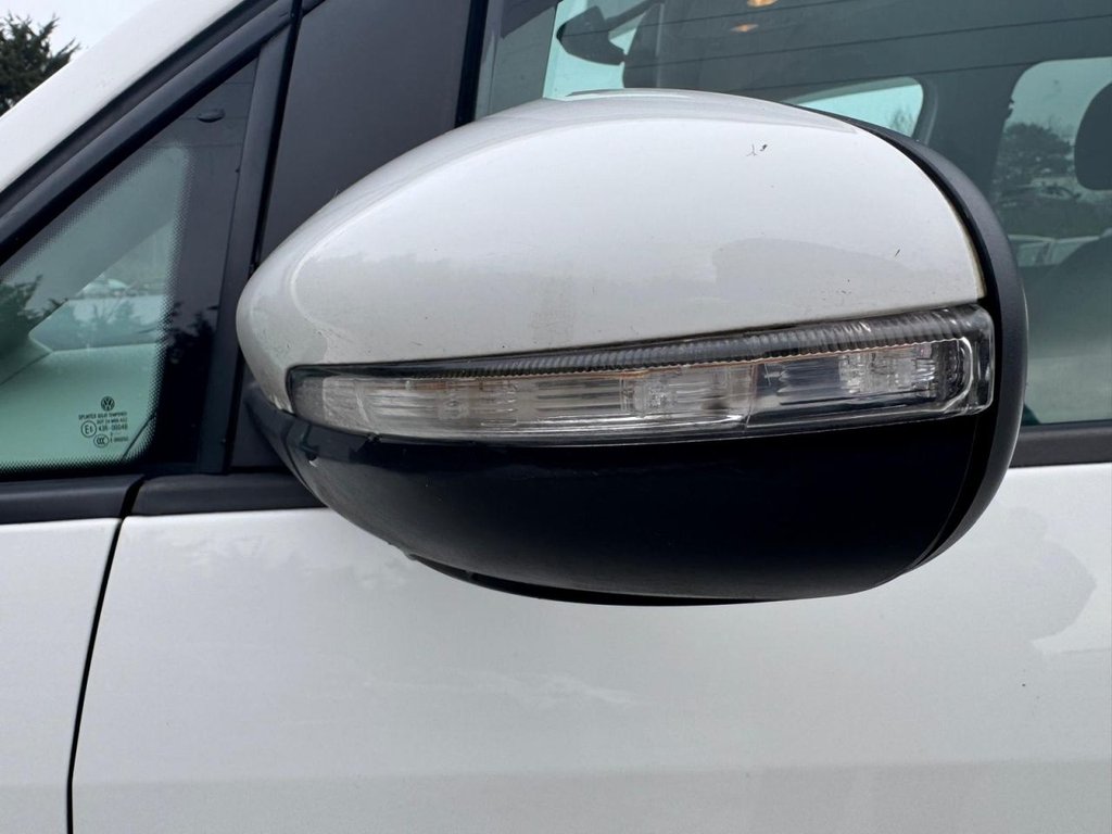 Used Volkswagen Touran 2013 for sale - 77369857: Photo 38