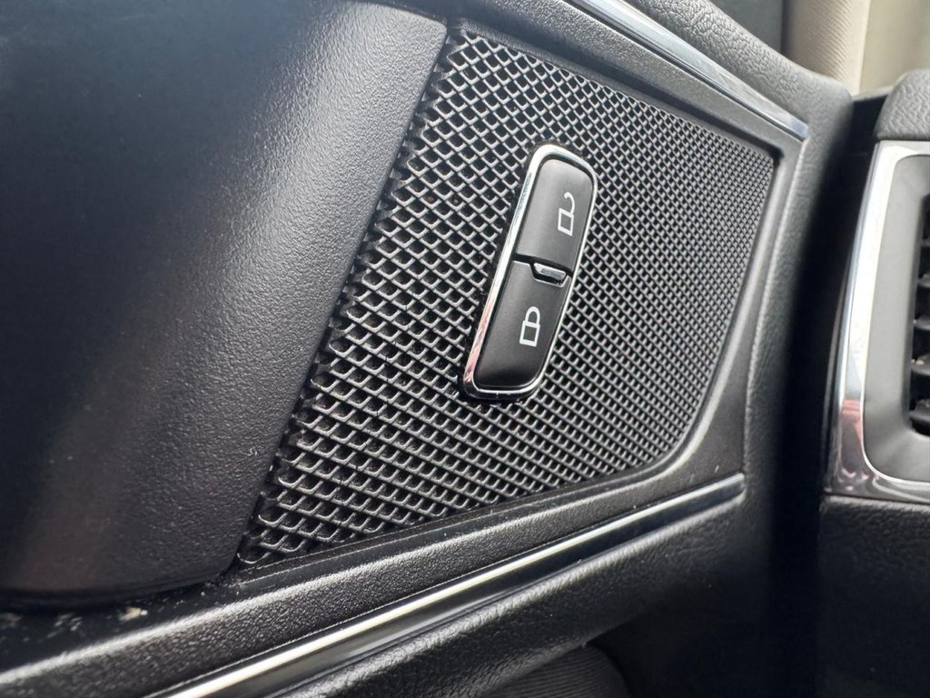 Used Ford Galaxy 2022 for sale - 77525861: Photo 28