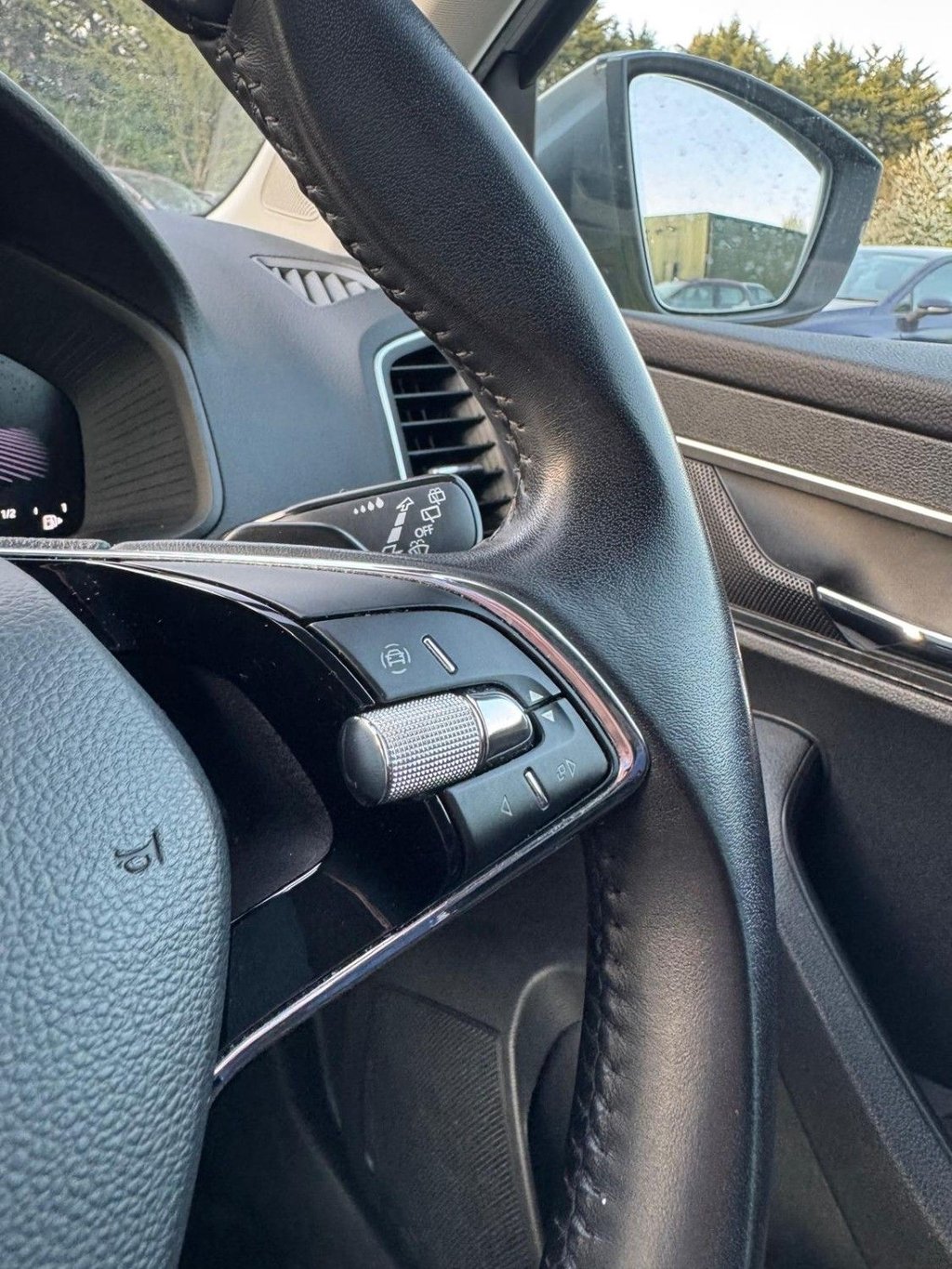 Used Skoda Karoq 2023 for sale - 78186734: Photo 18