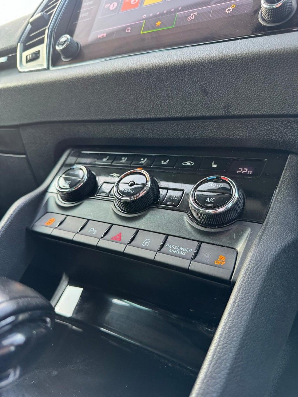 Used Skoda Karoq 2023 for sale - 78186734: Photo 25