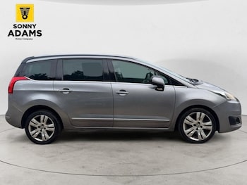 Used Peugeot 5008 2014 for sale - 78919038: Photo