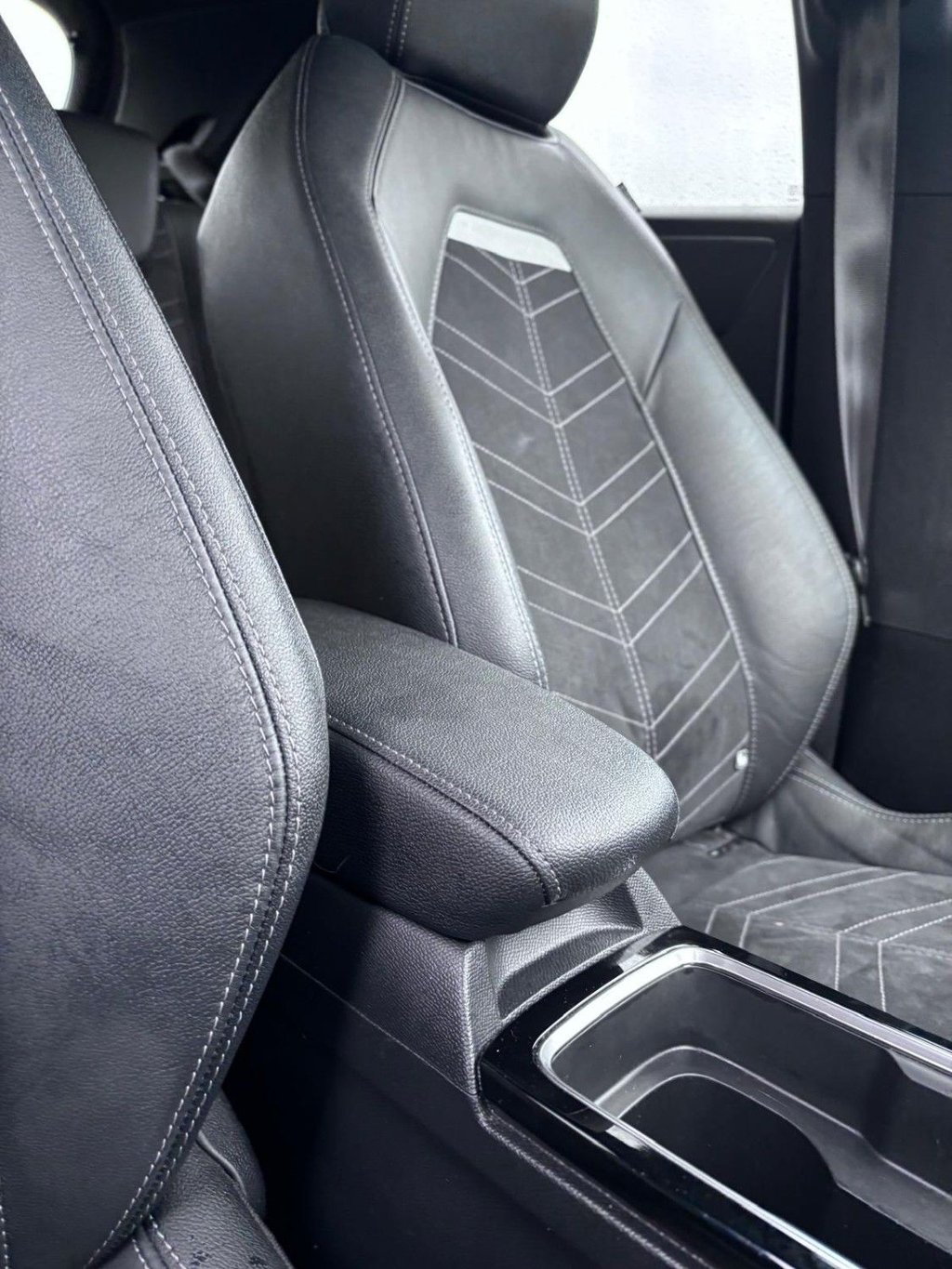 Used Vauxhall Mokka 2024 for sale - 77368879: Photo 40