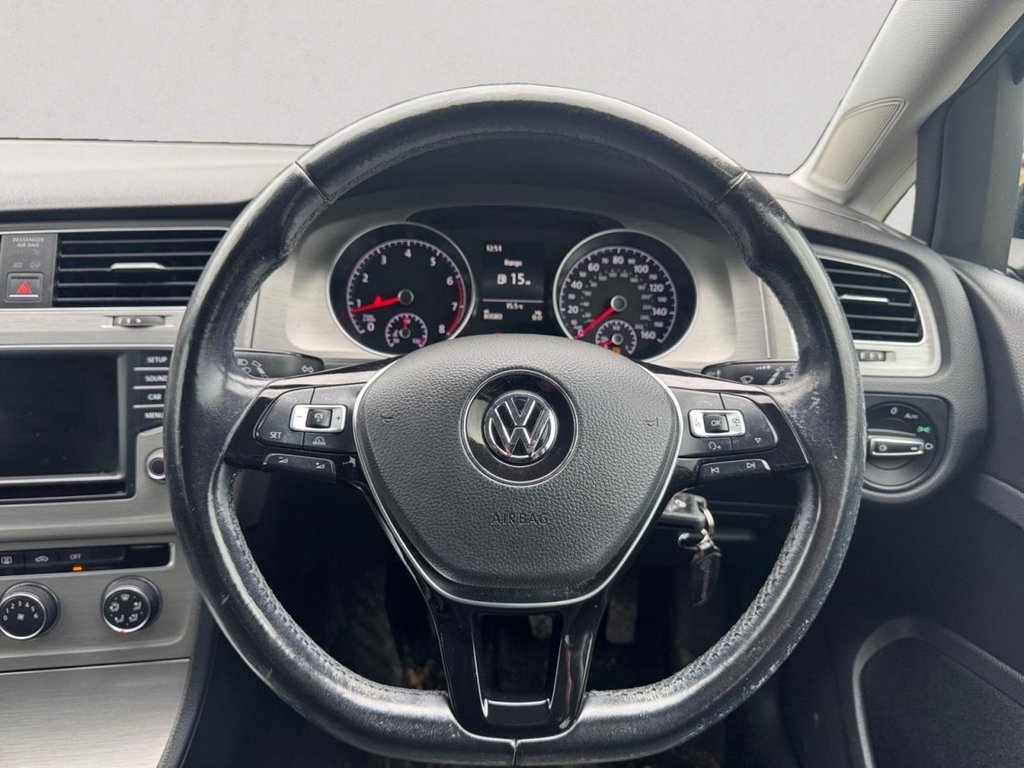 Used Volkswagen Golf 2015 for sale - 77706135: Photo 15