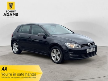 Used Volkswagen Golf 2015 for sale - 77706135: Photo