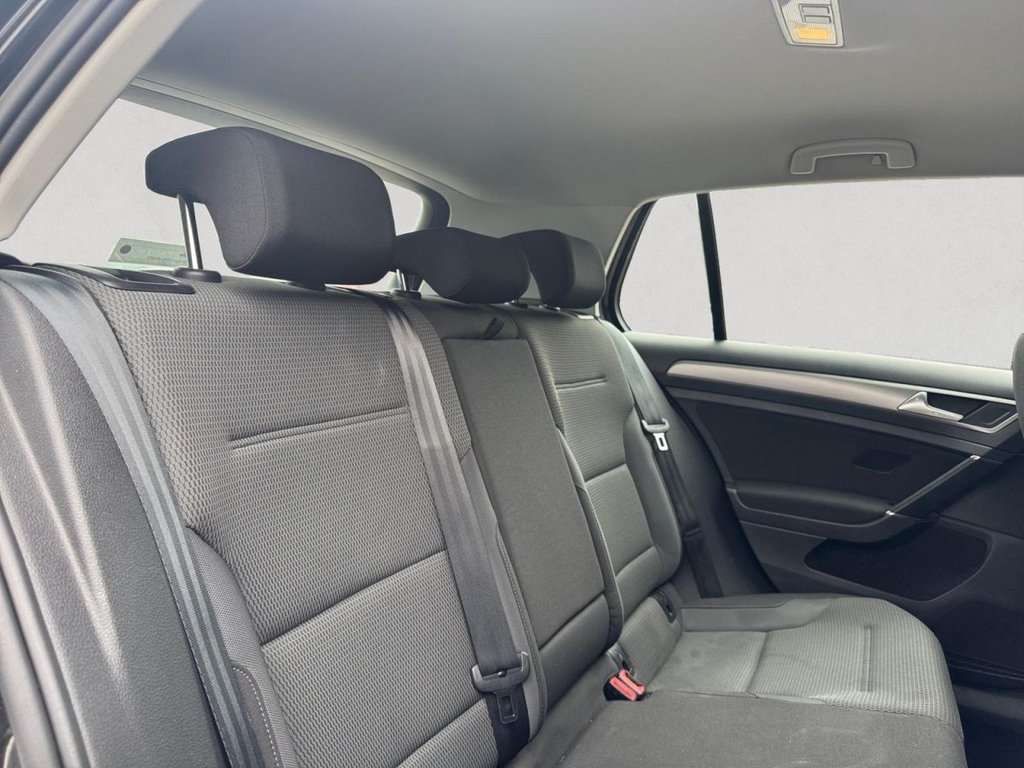 Used Volkswagen Golf 2015 for sale - 77706135: Photo 34