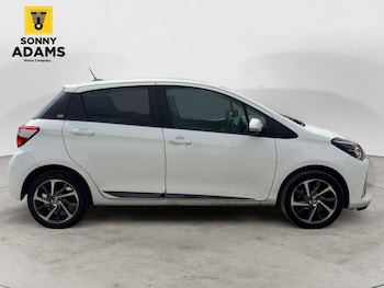 Used Toyota Yaris 2020 for sale - 79544765: Photo