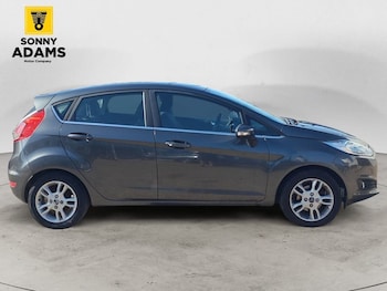Used Ford Fiesta 2015 for sale - 79192692: Photo