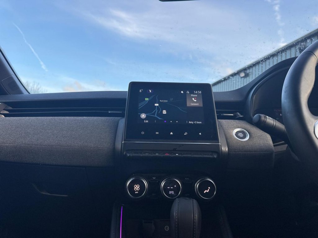 Used Renault Clio 2024 for sale - 77369082: Photo 20