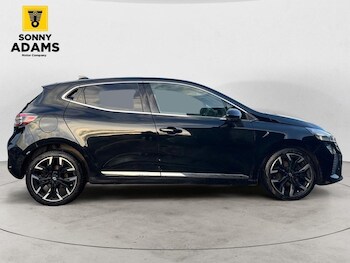 Used Renault Clio 2024 for sale - 77369082: Photo