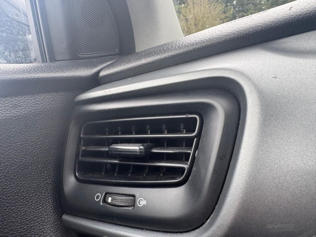 Used Kia Stonic 2022 for sale - 77706129: Photo 25