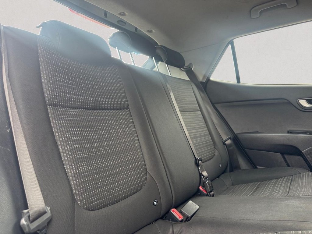 Used Kia Stonic 2022 for sale - 77706129: Photo 29