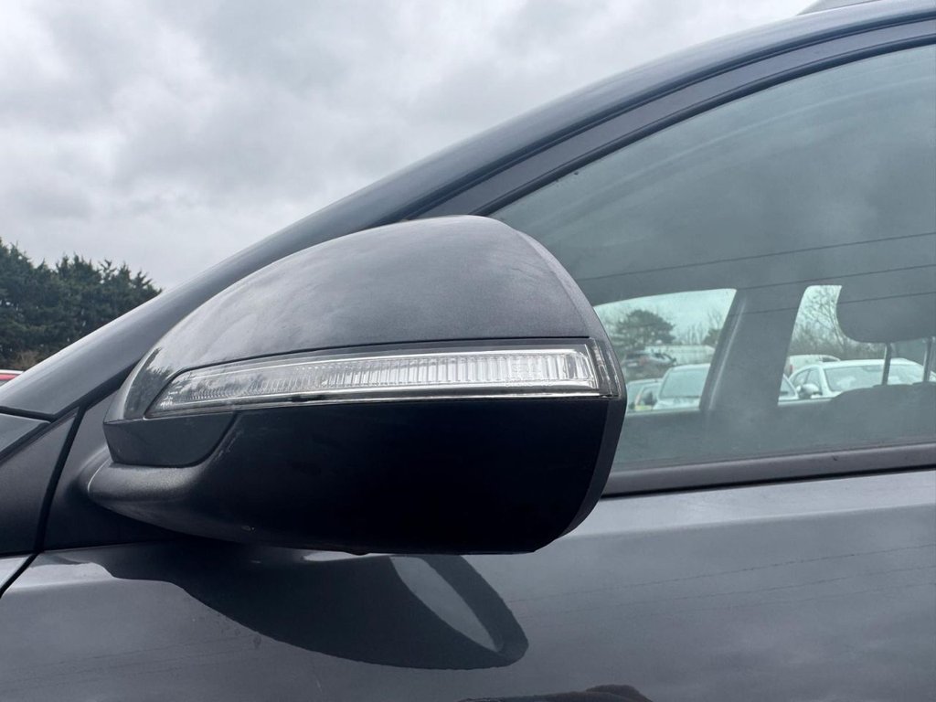 Used Kia Stonic 2022 for sale - 77706129: Photo 30