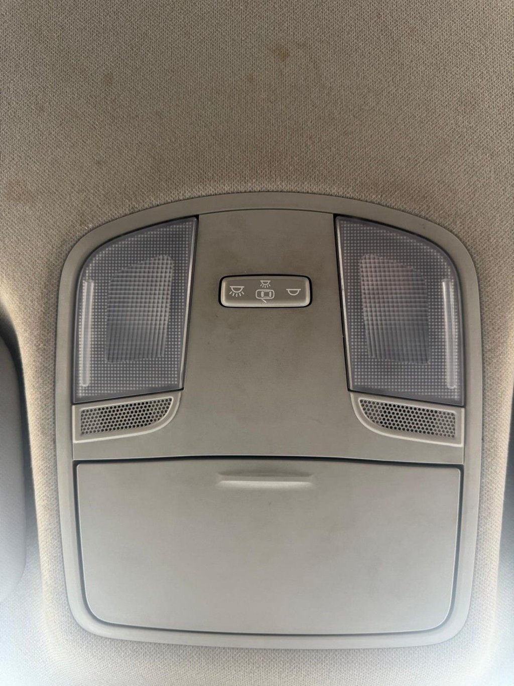 Used Kia Stonic 2022 for sale - 77706129: Photo 31