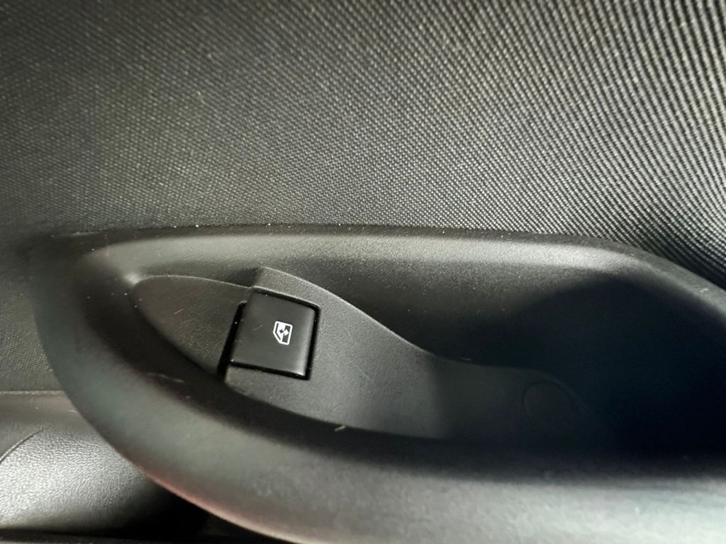 Used Vauxhall Astra 2016 for sale - 77849837: Photo 12