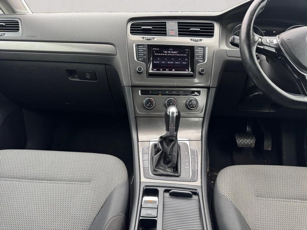 Used Volkswagen Golf 2014 for sale - 77841281: Photo 14