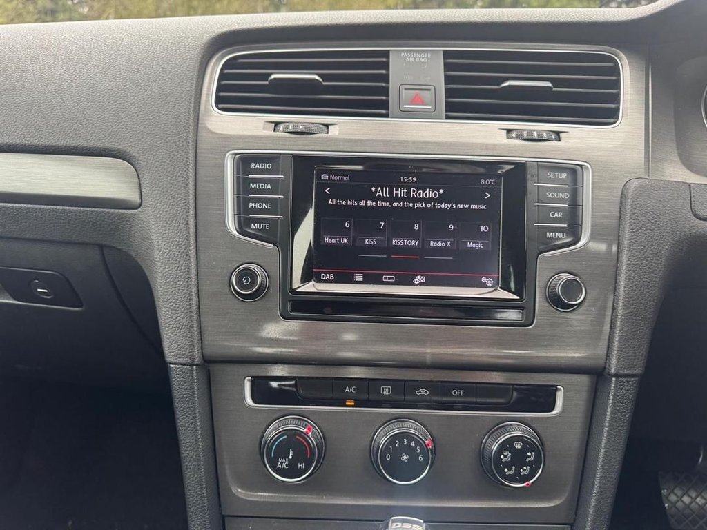 Used Volkswagen Golf 2014 for sale - 77841281: Photo 22