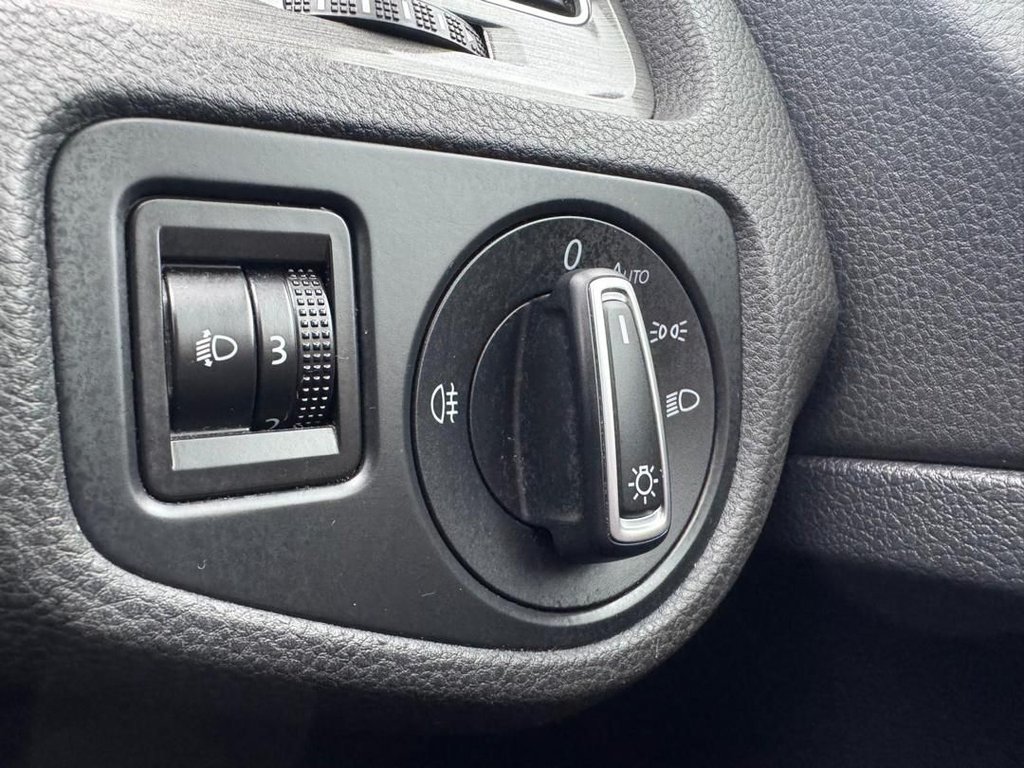 Used Volkswagen Golf 2014 for sale - 77841281: Photo 25