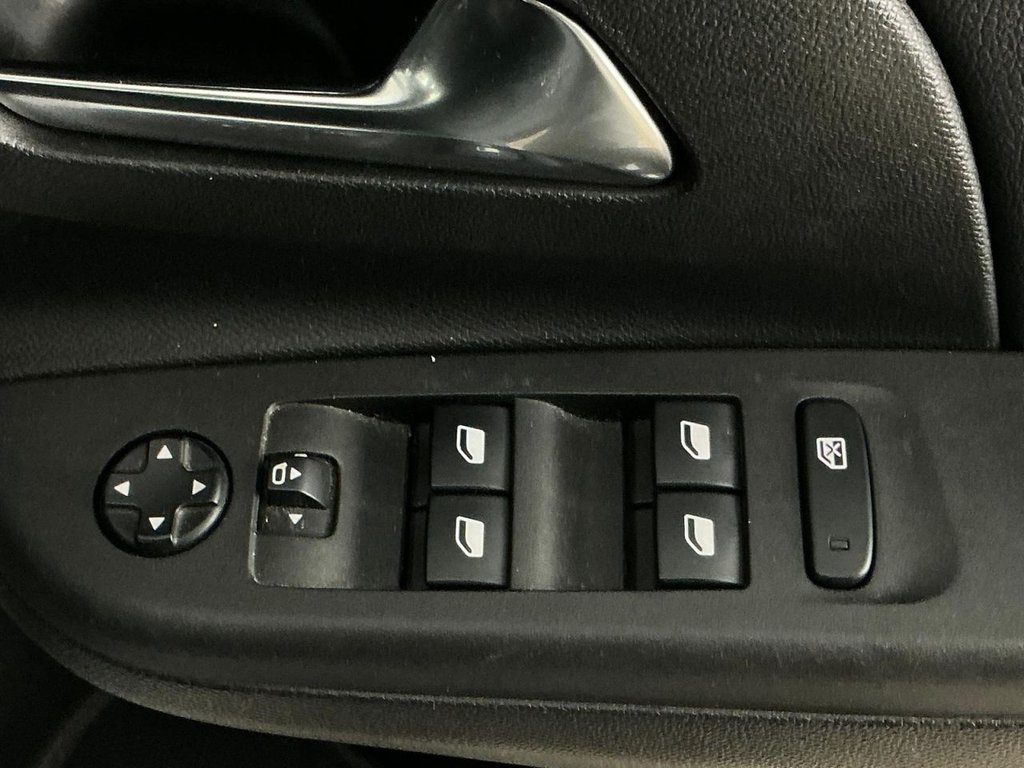 Used Vauxhall Corsa 2020 for sale - 77451606: Photo 41