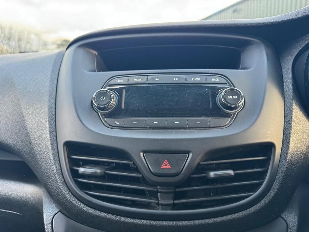 Used Vauxhall Viva 2017 for sale - 77368951: Photo 27