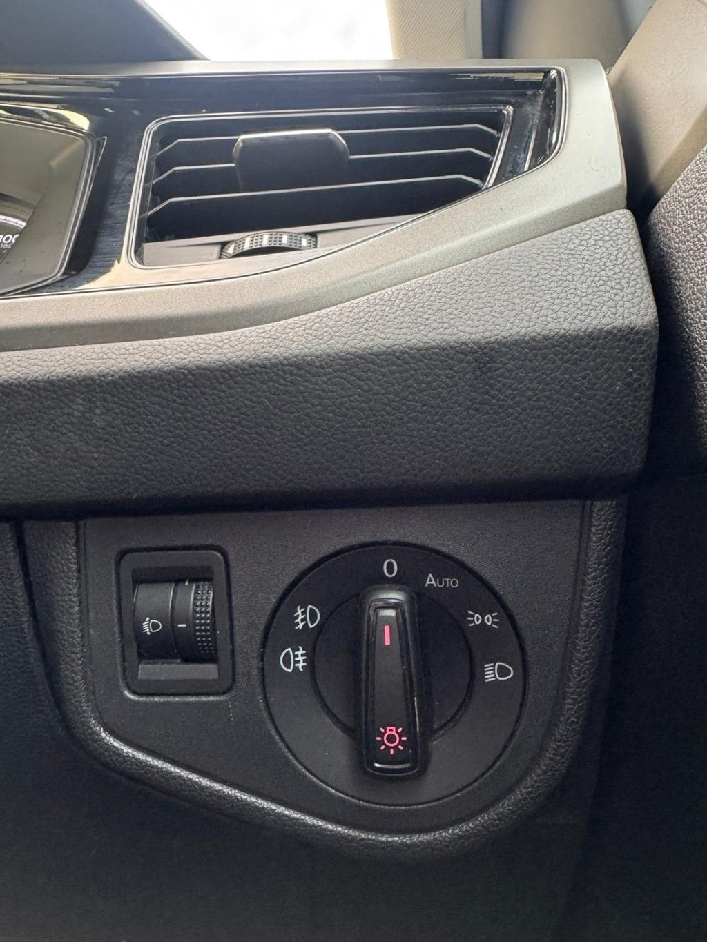 Used Volkswagen Polo 2021 for sale - 77820810: Photo 24