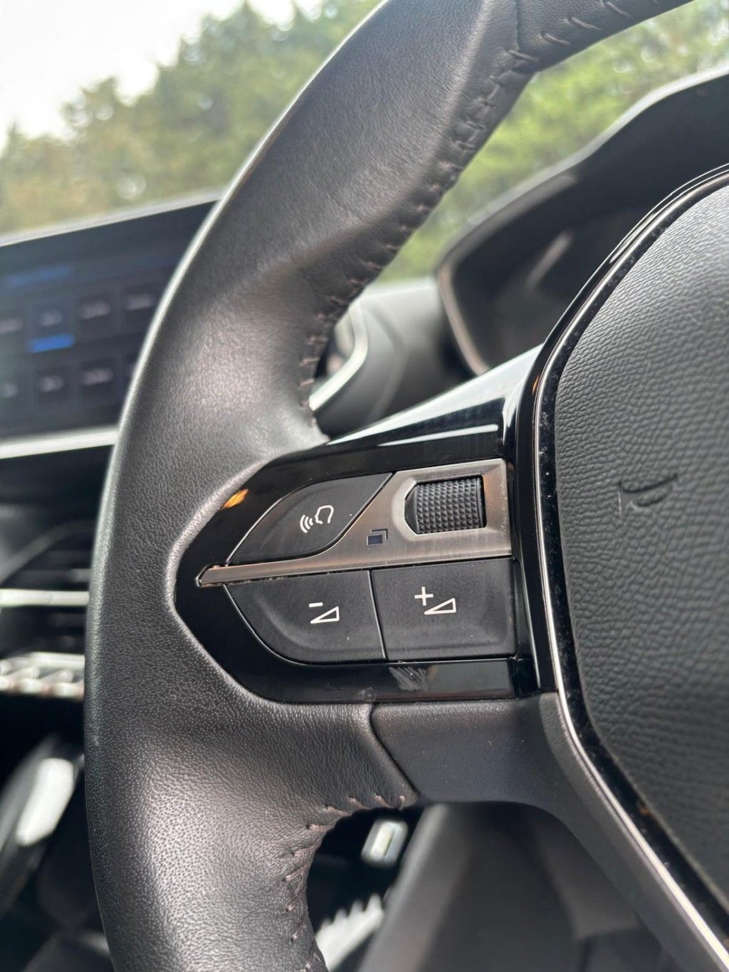 Used Peugeot 208 2023 for sale - 77369300: Photo 15