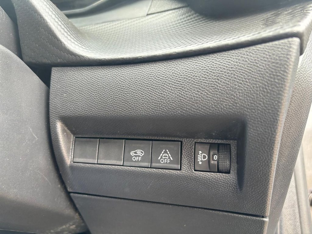 Used Peugeot 208 2023 for sale - 77369300: Photo 29
