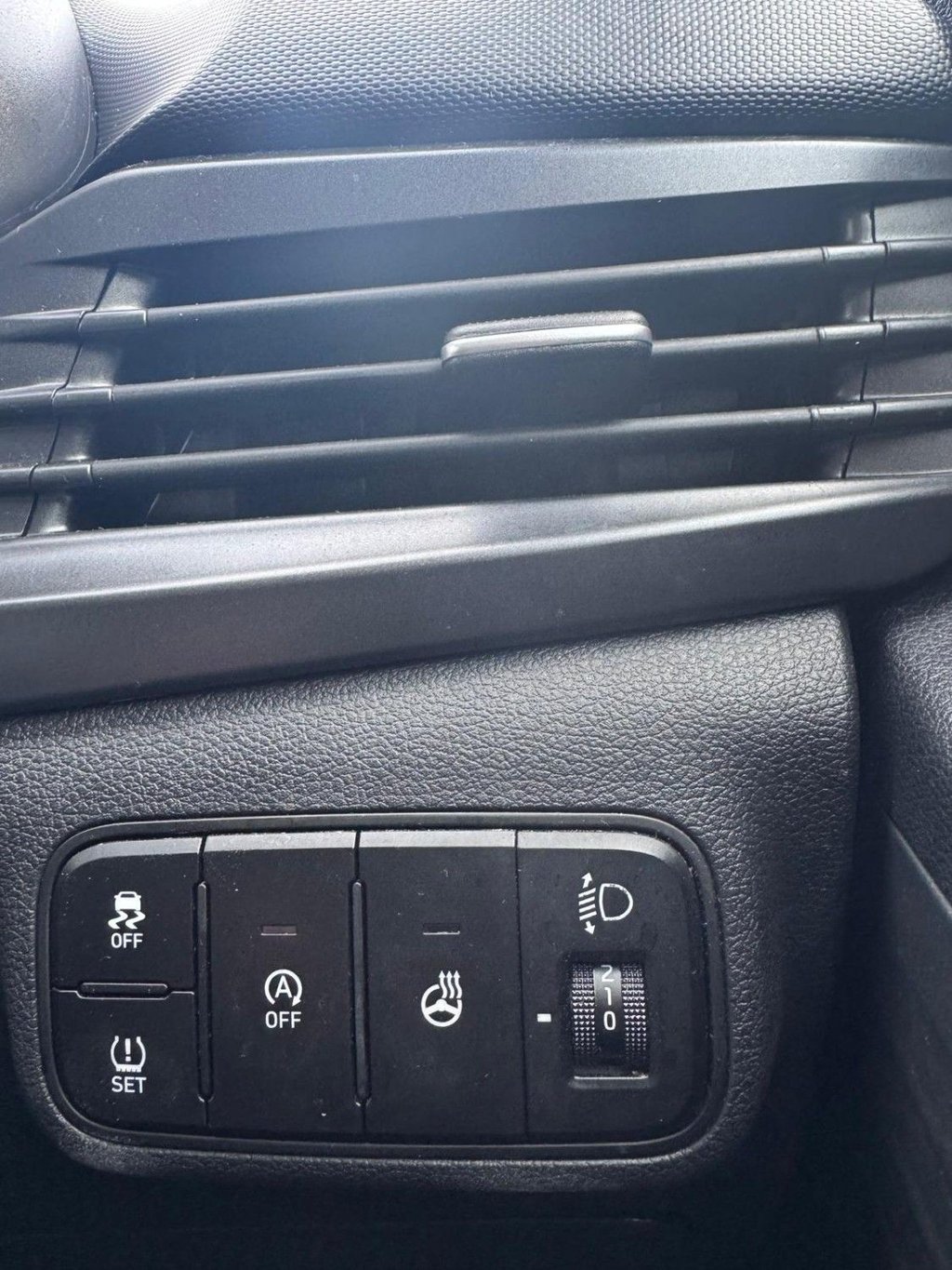 Used Hyundai i20 2023 for sale - 77369008: Photo 26